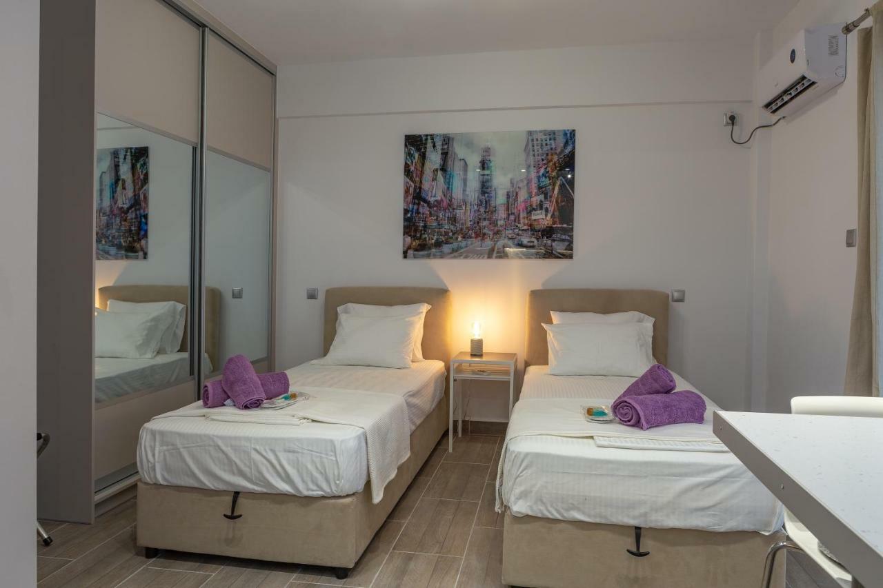 דירות אתונה Gazi Square Luxury Studio מראה חיצוני תמונה